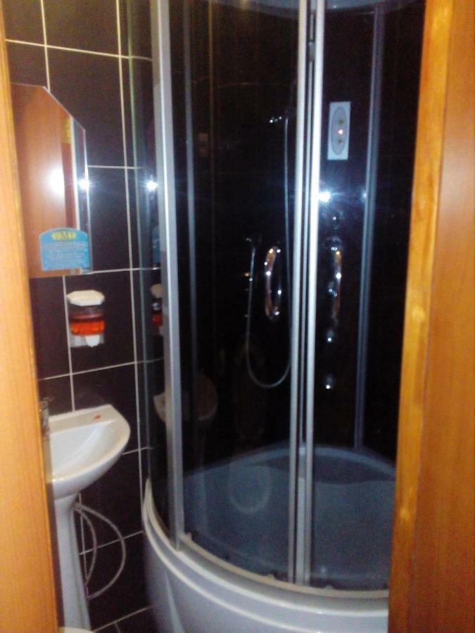Imperial Hotel Krivoy Rog Kryvyi Rih Exterior foto